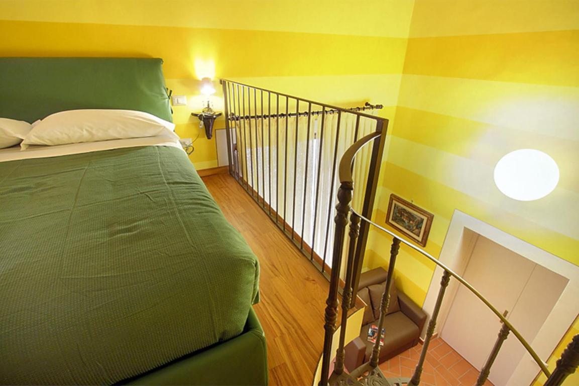 Apartments Puccini Florenz Zimmer foto